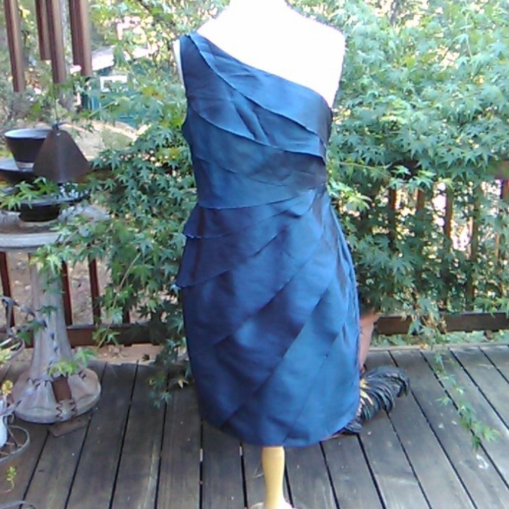 London Times One Shoulder Dressy Dress